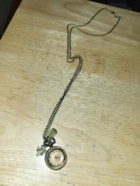 Alice In Wonderland Long Chain Pocket Watch That Opens